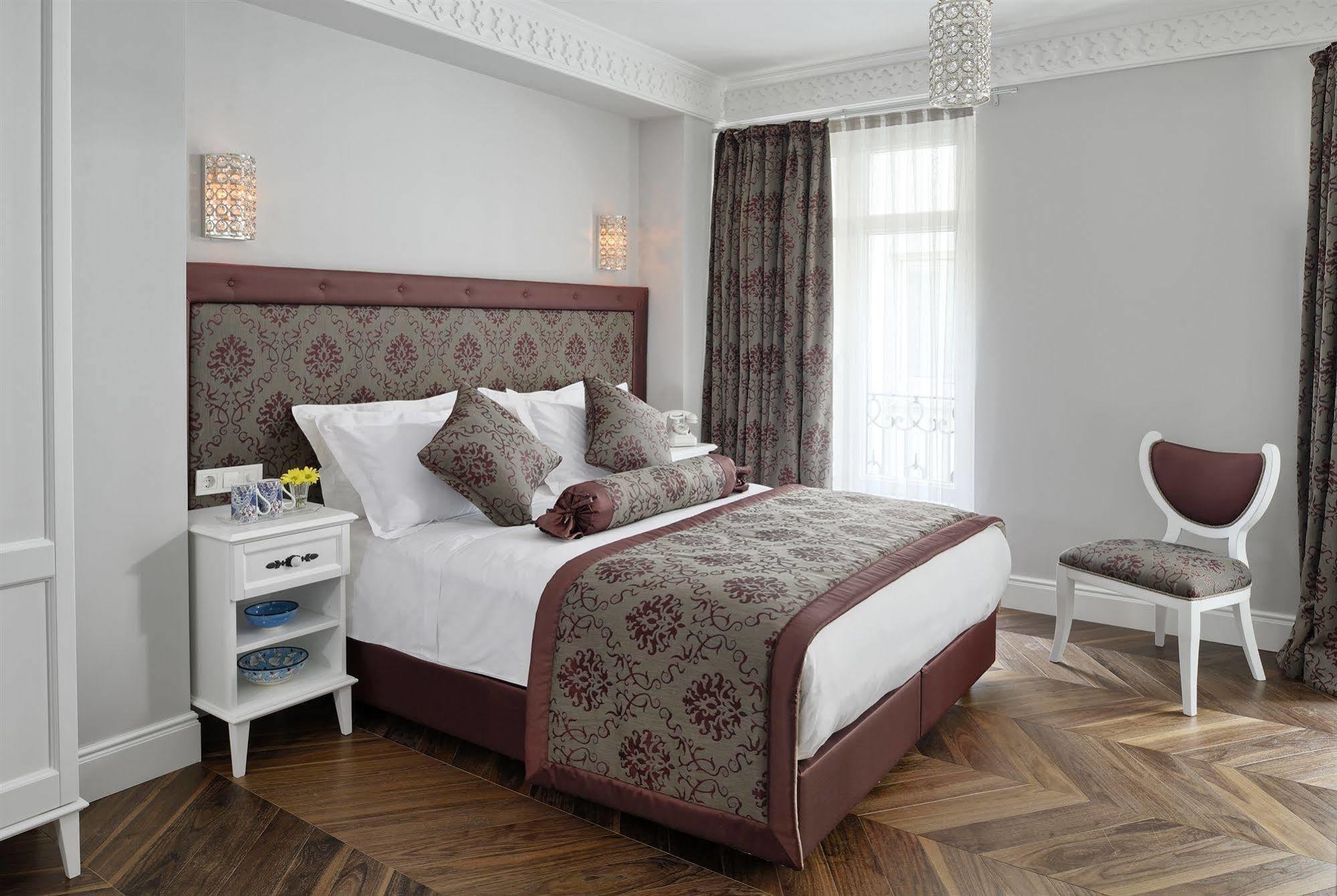 Nexthouse Pera Hotel (Adults Only) Istanbul Exterior photo