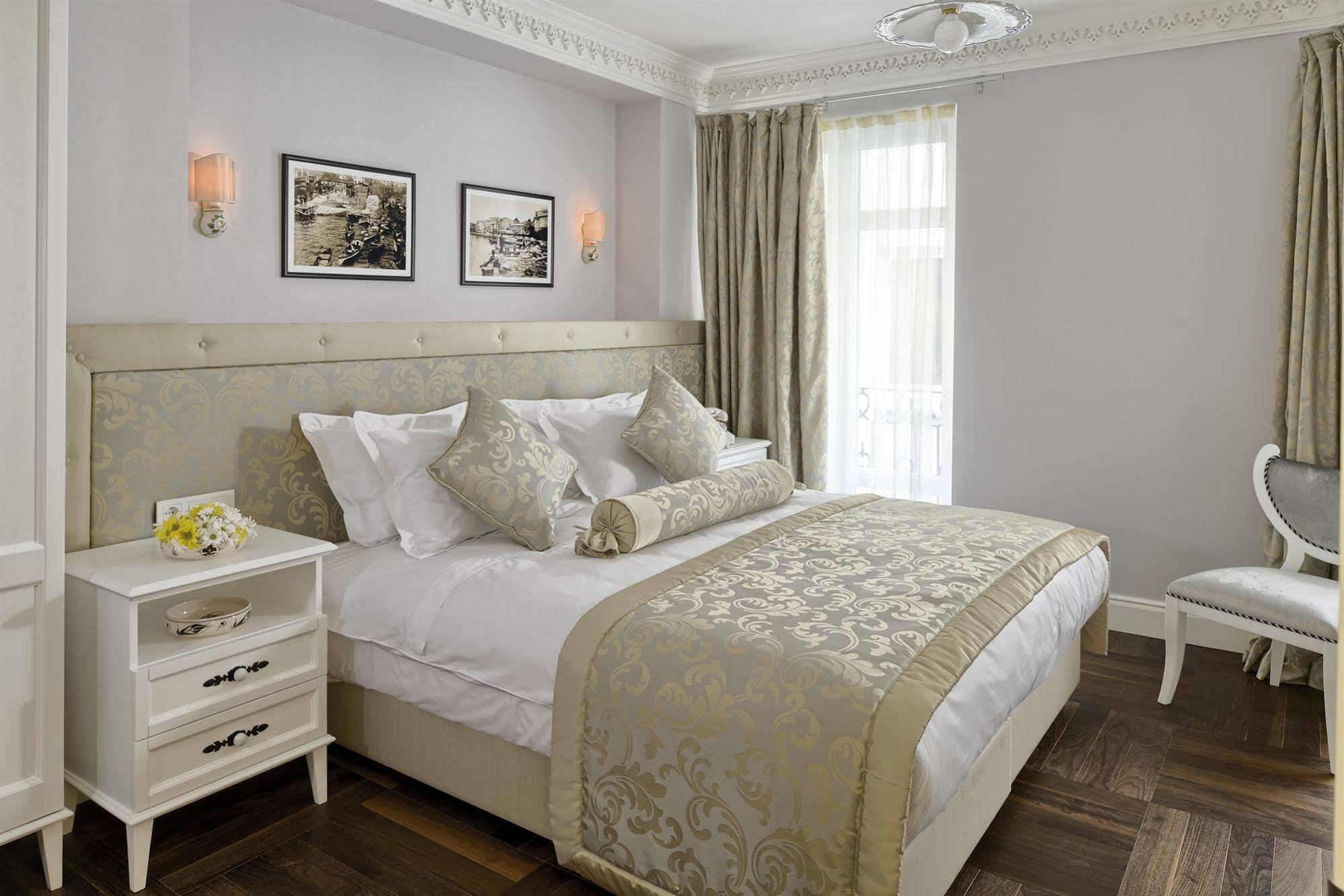 Nexthouse Pera Hotel (Adults Only) Istanbul Exterior photo